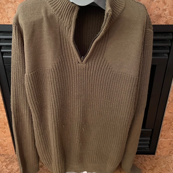 Red X- Mens Sweater - Picture 5 of 15